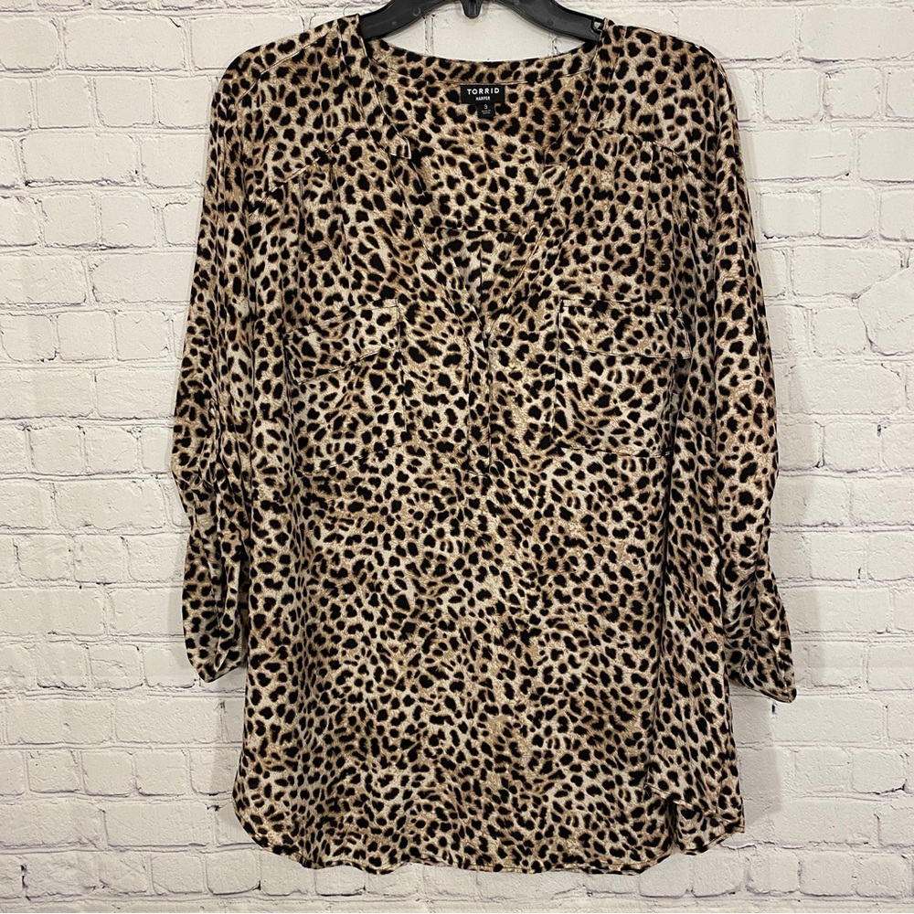 Torrid Womens Shirt sz 3 Animal Print Harper Georgette Pullover 3/4 Sleeve